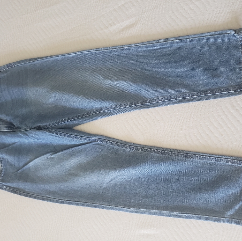 Jean - Picture 4 of 4